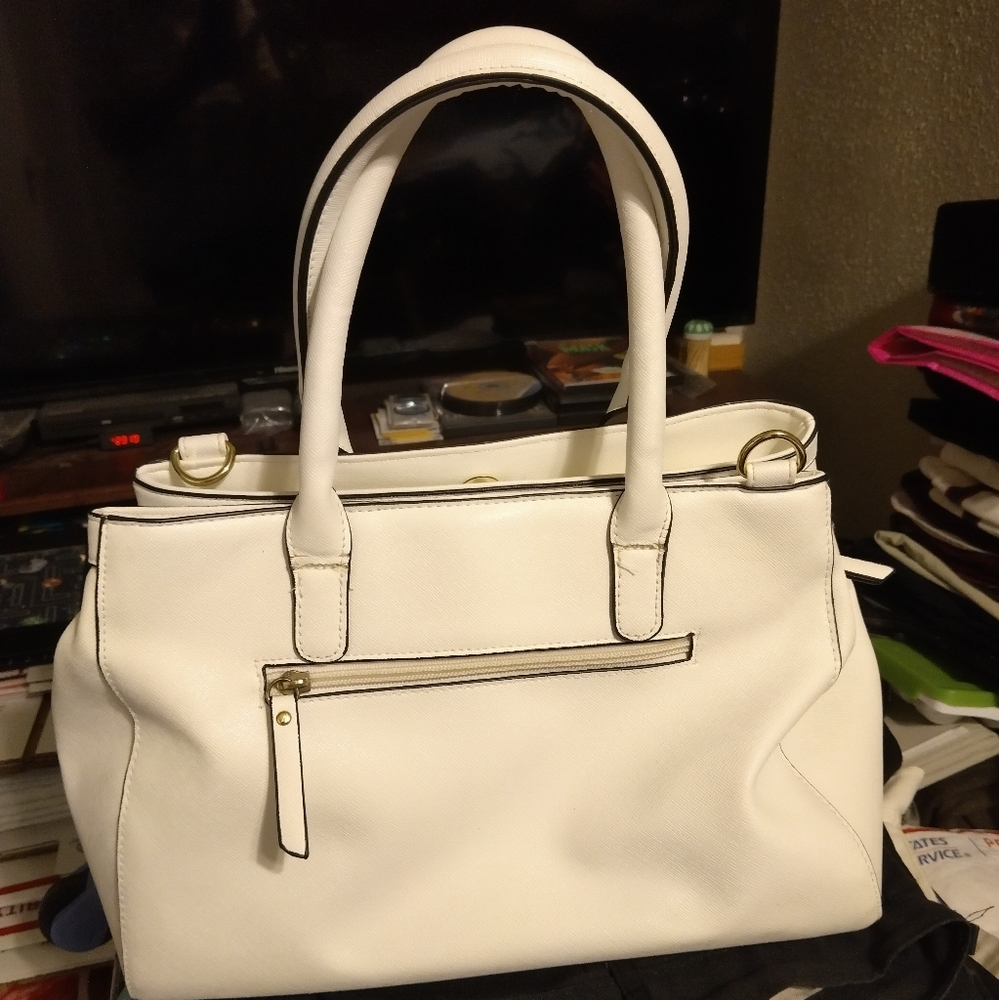 Bag - Picture 2 of 8